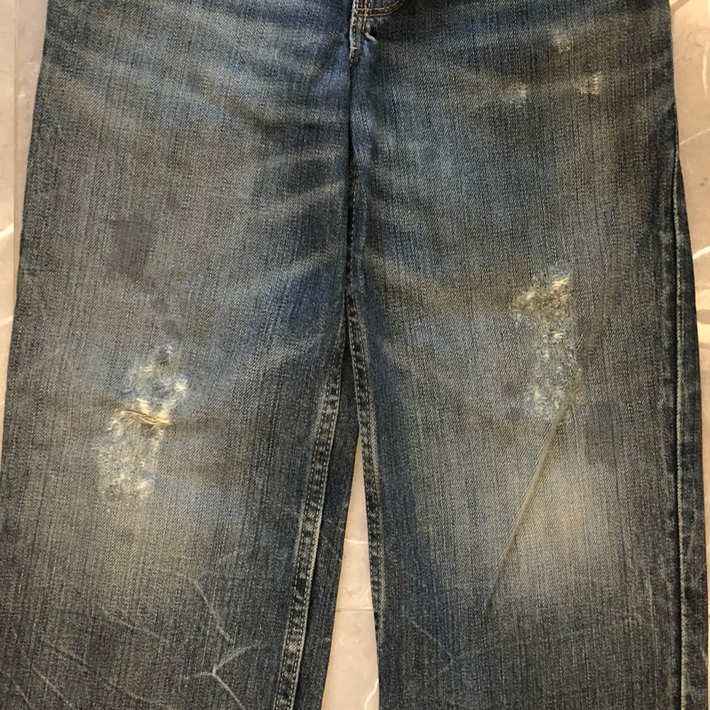 Gap Kid’s distressed jeans, Loose Fit - Picture 4 of 8